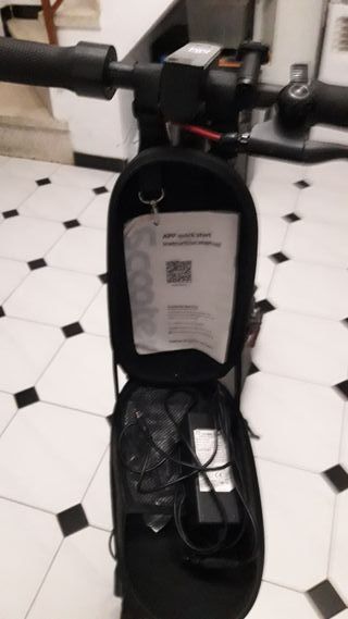 Patinete Eléctrico iScooter + Casco y Chaleco