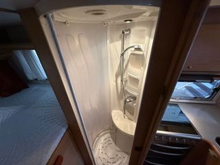 Autocaravana McLouis Tandy Plus 670 2.8JTD 4 plaza