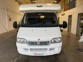 Autocaravana McLouis Tandy Plus 670 2.8JTD 4 plaza