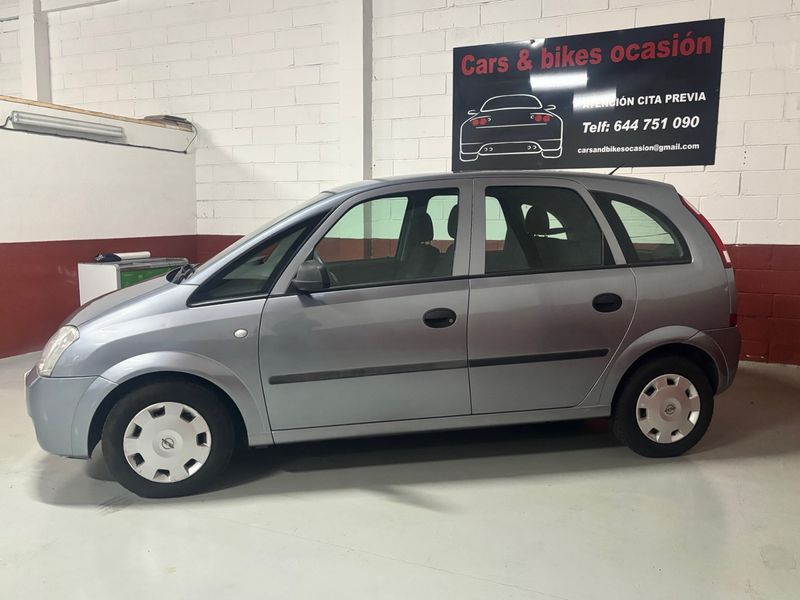 Opel Meriva 1.6 87 cv - foto 1