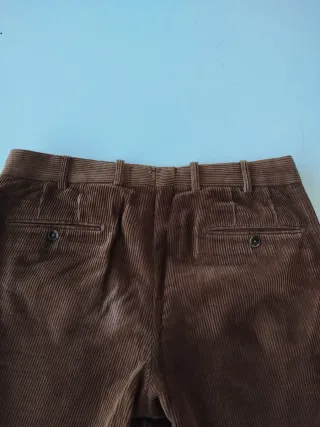 Pantalones de pana marrones