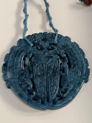 Pendente asiatico blu