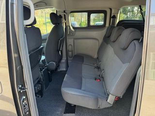 Nissan NV200 Evalia 110cv DISTINTIVO C VERDE