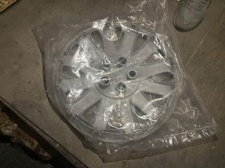 Lote 100 Tapacubos Renault originales