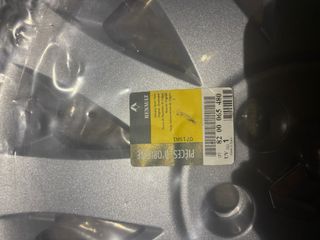 Lote 100 Tapacubos Renault originales