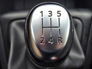 Renault Clio con Distintivo Medioambiental "C".