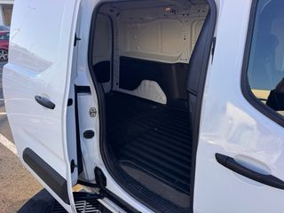 Peugeot Partner 2020 blanca XL