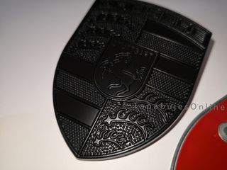 OFERTA 2x EMBLEMAS OFICIAL DE METAL CAPOT PORSCHE