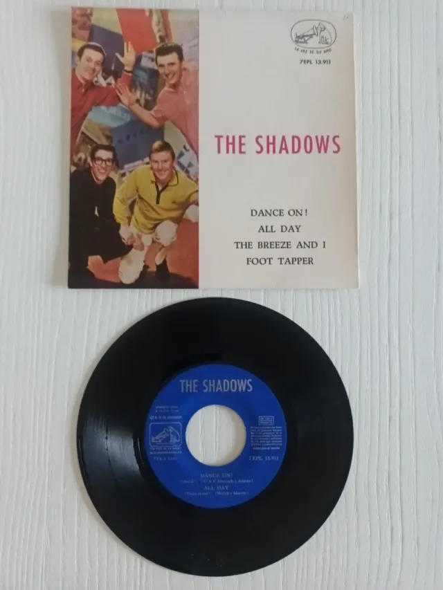 SINGLES THE SHADOWS