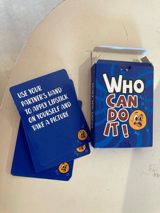 Juego de cartas Who Can Do It! Inglés