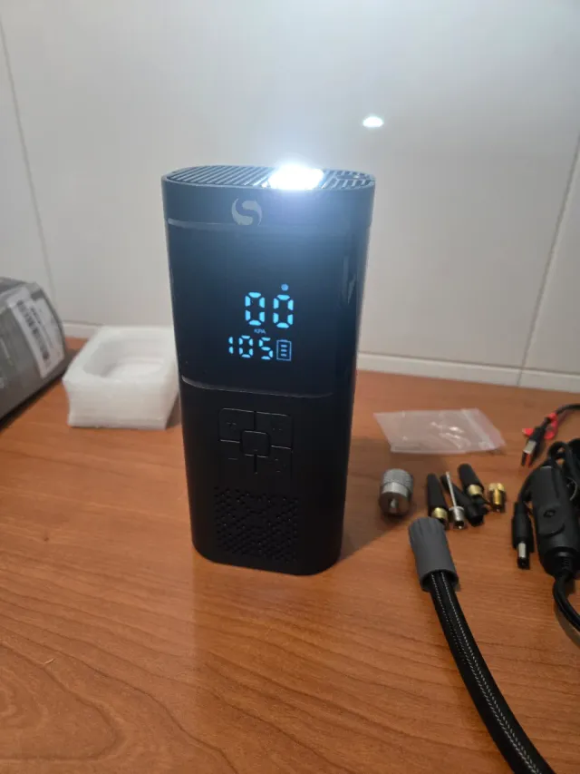 Compressore d'Aria Portatile per Auto