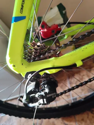 Bicicleta Rockrider ST 520