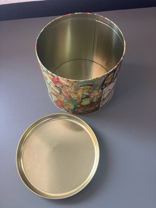 Caja de metal para Navidad