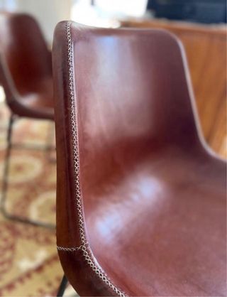 6 Sillas de Piel y Hierro