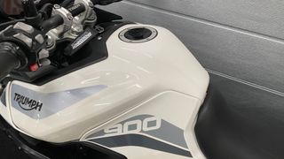 Triumph Tiger 900 GT Pro Blanca