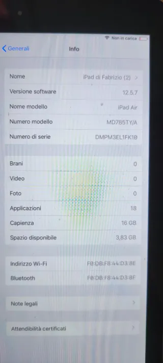 iPad Air 16 GB Wi-Fi Grigio/Argento