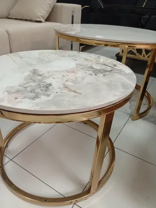 2 Tavoli da Salotto Rotondi in Marmo e Metallo