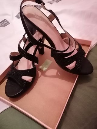 Zapatos de fiesta negros talla 39