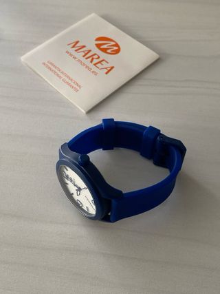 Reloj Marea Azul y Blanco