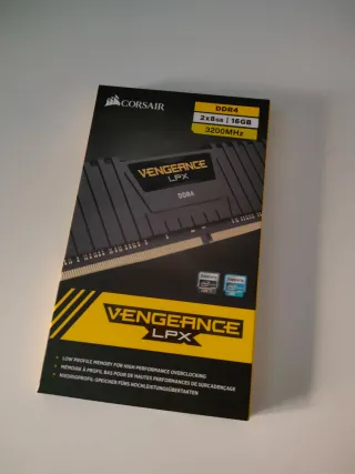 Memoria RAM DDR4 Corsair 16GB (2x8GB) 3200MHz CL16