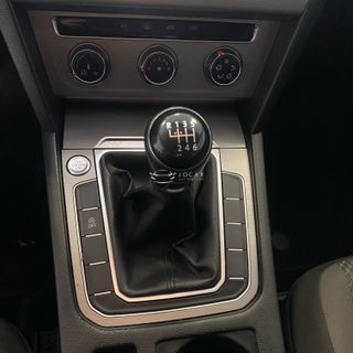 Volkswagen Passat  Variant