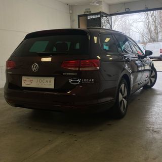 Volkswagen Passat  Variant