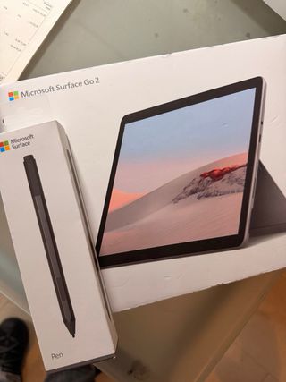 Microsoft Surface GO 2 11” con Teclado y Lápiz
