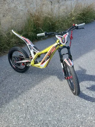 Moto niño TRS ONE Kids