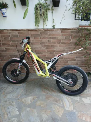 Moto niño TRS ONE Kids