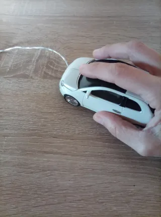 Ratón USB con diseño de coche Fiat 500