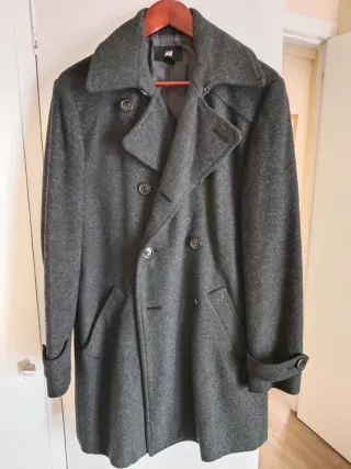 Abrigo H&M gris hombre