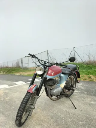 Montesa Impala 175 con ITV