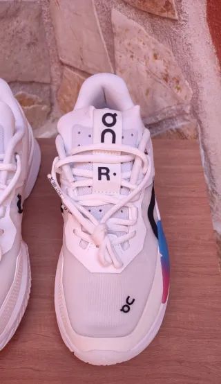 Scarpe On the Roger Pro 2 Nuove