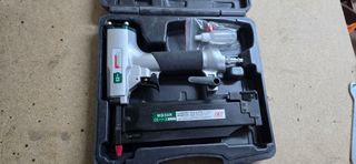 Pistola Clavadora Neumática EZ Fasten MB50R