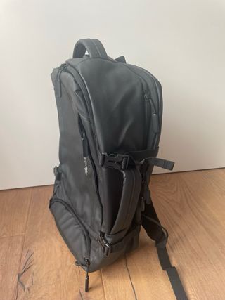 Mochila Portátil Negra (NUEVA) - Estilo Ejecutivo/