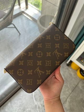 Louis Vuitton Marrón y Roja 3in1