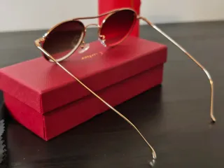 Óculos Cartier Dourado e Castanho