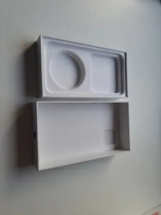 Caja vacía iPhone 11