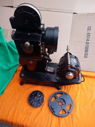 Proyector Cine Antiguo Pathé Baby