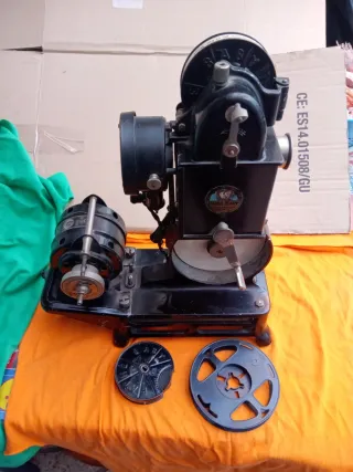 Proyector Cine Antiguo Pathé Baby