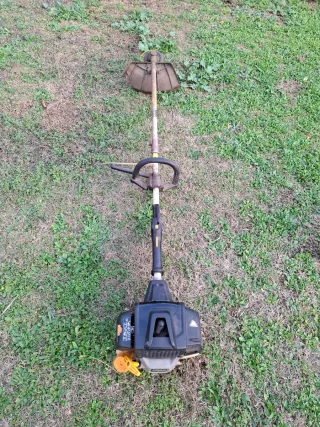 Lote de maquinaria agrícola y de jardinería