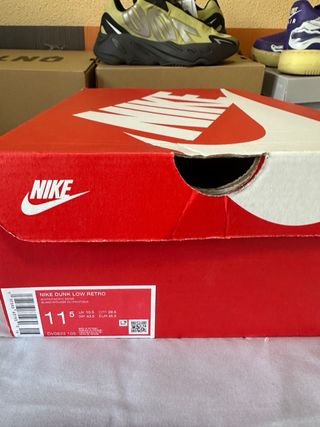 Nike Dunk Low Verde Oliva y Blanco