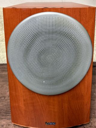 Infinity Beta Sub/230 Subwoofer Attivo 100W RMS