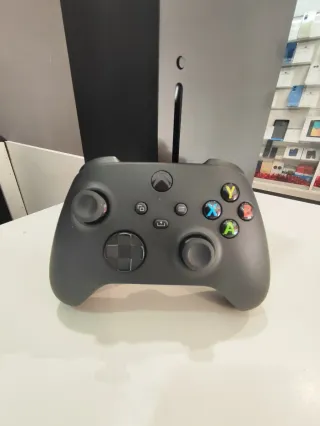 Xbox Series X 1TB SSD Completa