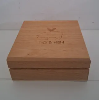 Pulsera Pig & Hen Negra