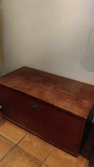 Conjunto o por separado ..Silla de madera rústica