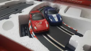 Scalextric Carrera GO!!! Ferrari Challenge