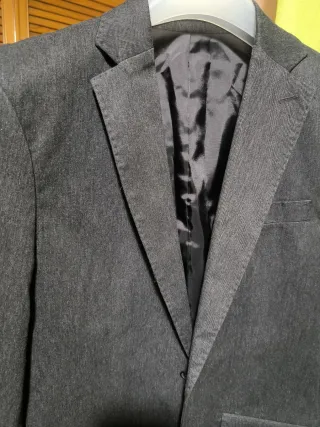 Americana gris hombre