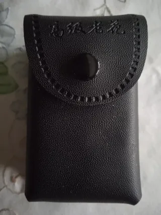 Funda para gafas plegables con hebilla