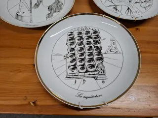 7 Platos Decorativos Dalí